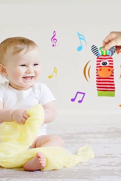 Skarpetki na nóżki grzechotka 2SZT.