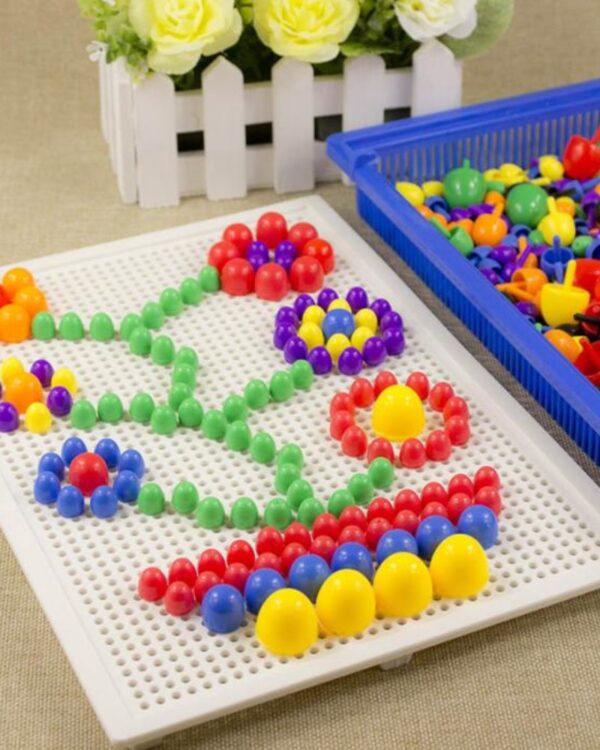 Puzzle pinezki układanka obrazkowa 296 sztuk Puzzle pinezki układanka obrazkowa 296 sztuk