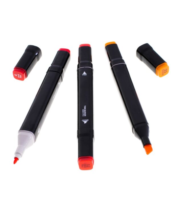 Markery dwustronne alkoholowe 80 sztuk + Etui Markery dwustronne alkoholowe 80 sztuk + Etui