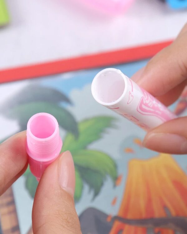 Książeczka wodna z mazakiem zwierzęta ZESTAW 3 sztuki Książeczka wodna z mazakiem zwierzęta ZESTAW 3 sztuki