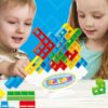 Układanka TETRIS balansujące klocki gra logiczna grający chłopiec i dziewczynka